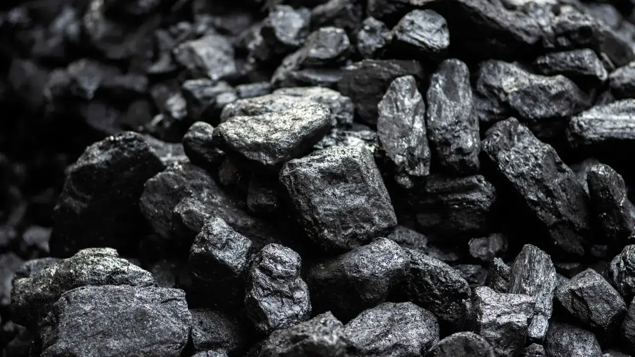 What Is Coal? Applications of Coal in Modern Life
