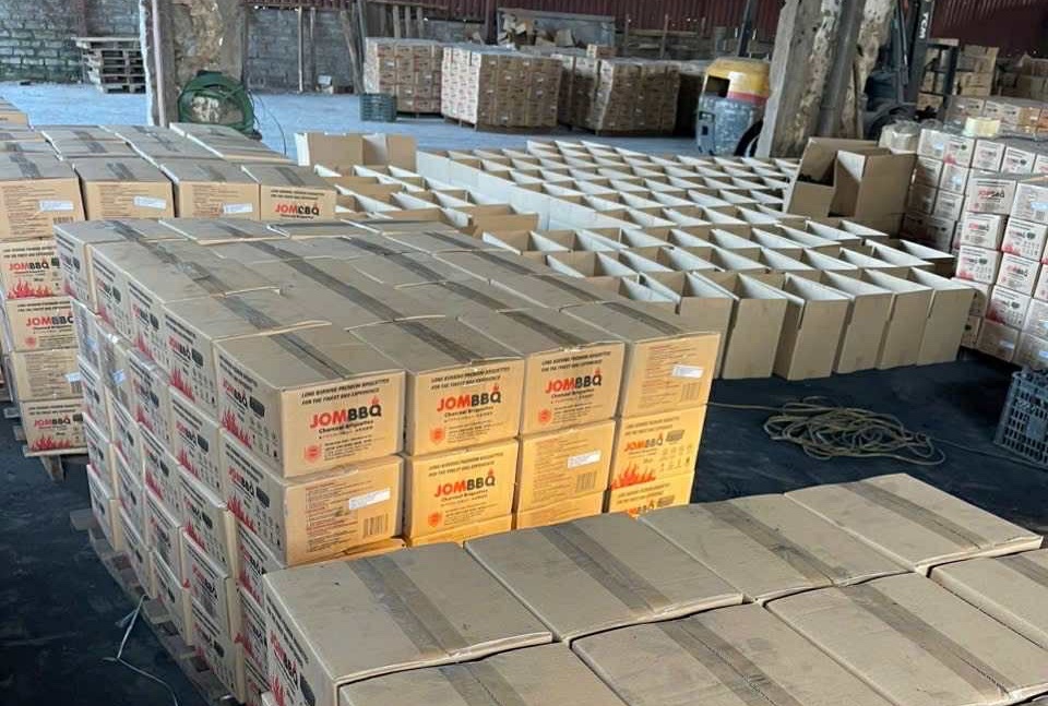🔹 Bulk Charcoal Export Supply